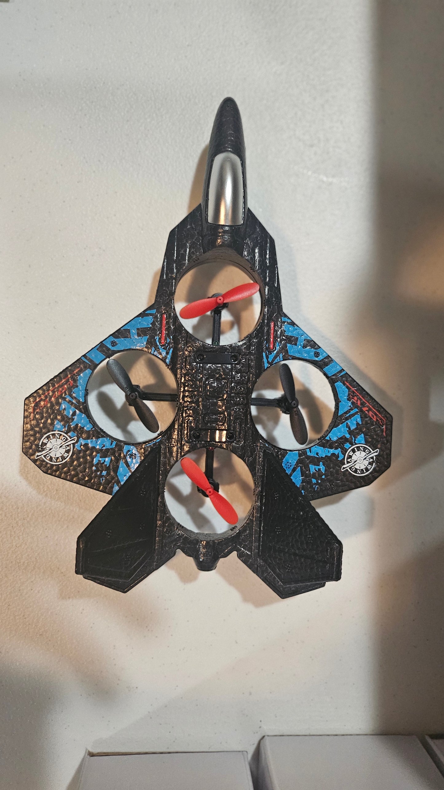 LO712 Remote control plane