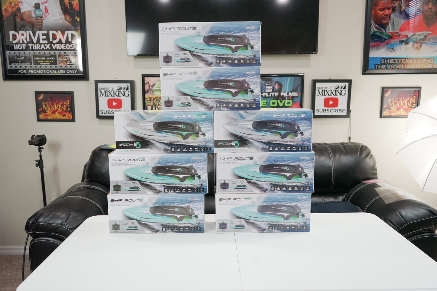 Gallop B5 remote control boat