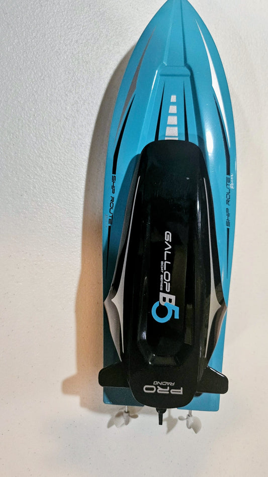 Gallop B5 remote control boat
